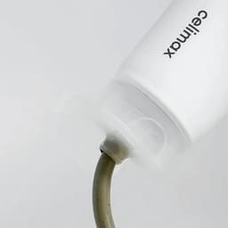 Celimax Noni Refresh Clay Mask con dispensador de tubo mascarilla purificante coreana de arcilla con extracto de noni para control de poros y piel grasa disponible en Perú